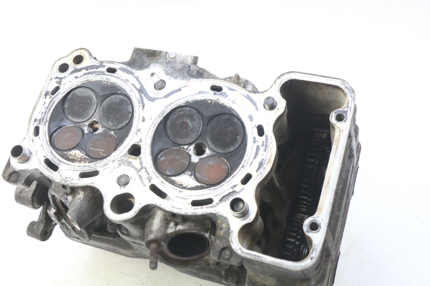 photo de FRONT CYLINDER HEAD HONDA VFR FI RC46 800 (1998 - 2001)