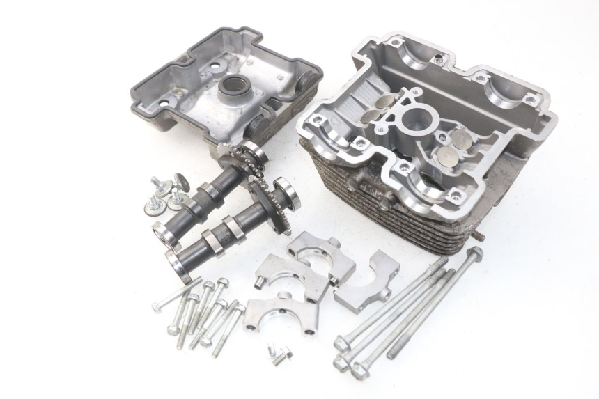 photo de FRONT CYLINDER HEAD HYOSUNG COMET GTR 125 (2007 - 2014)
