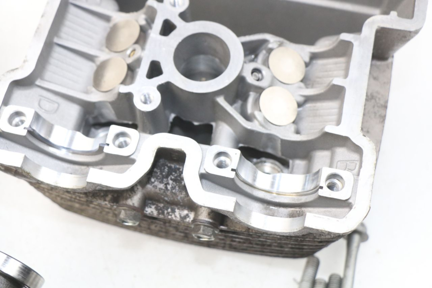 photo de FRONT CYLINDER HEAD HYOSUNG COMET GTR 125 (2007 - 2014)