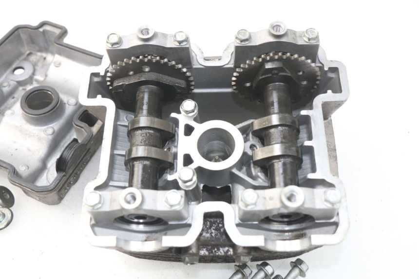 photo de FRONT CYLINDER HEAD HYOSUNG COMET GTR 125 (2007 - 2014)