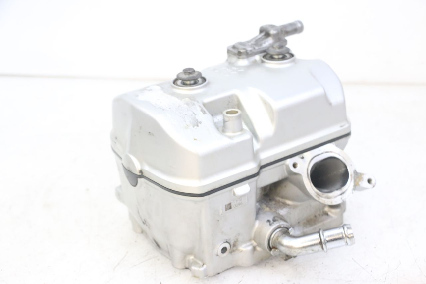 photo de FRONT CYLINDER HEAD HONDA NTV DEAUVILLE ABS 700 (2007 - 2016)