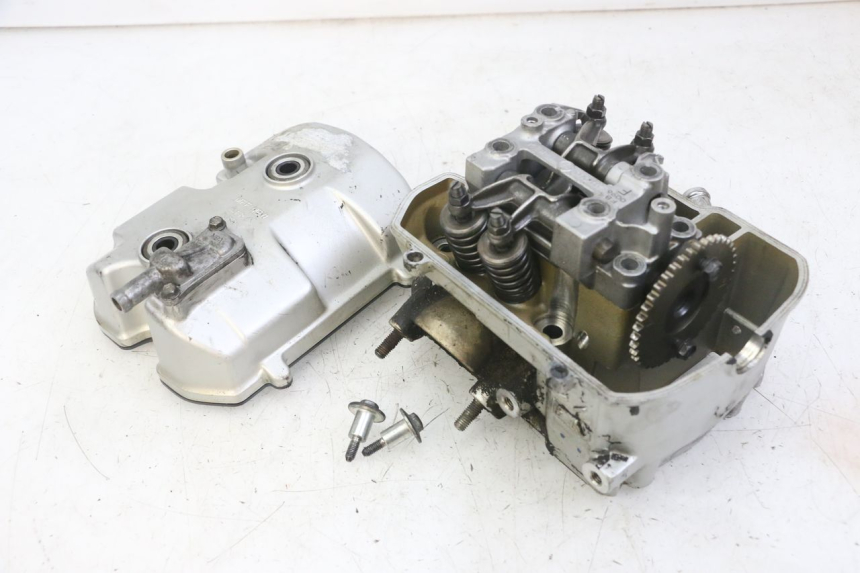 photo de FRONT CYLINDER HEAD HONDA NTV DEAUVILLE ABS 700 (2007 - 2016)