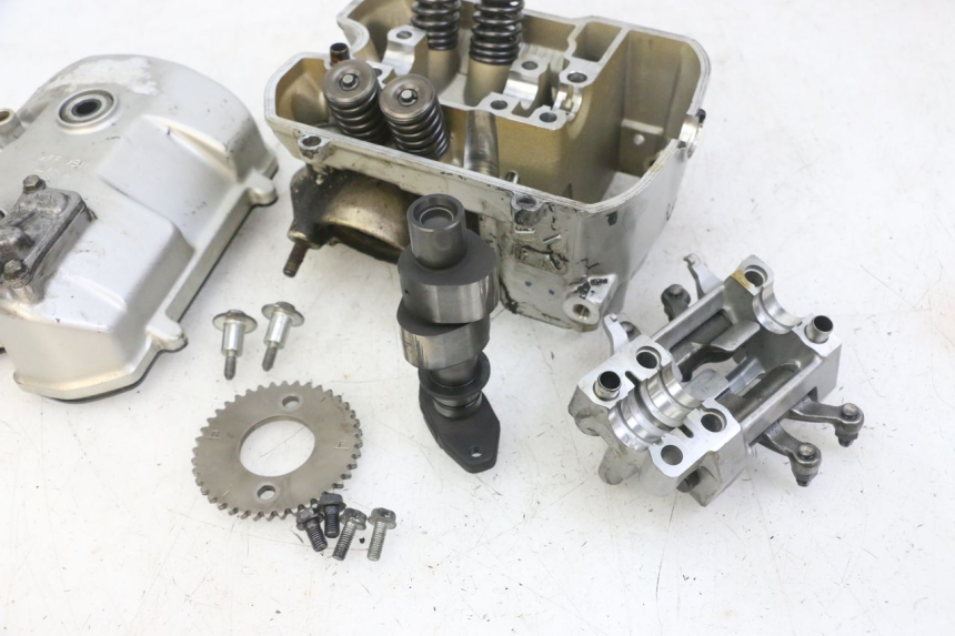 photo de FRONT CYLINDER HEAD HONDA NTV DEAUVILLE ABS 700 (2007 - 2016)