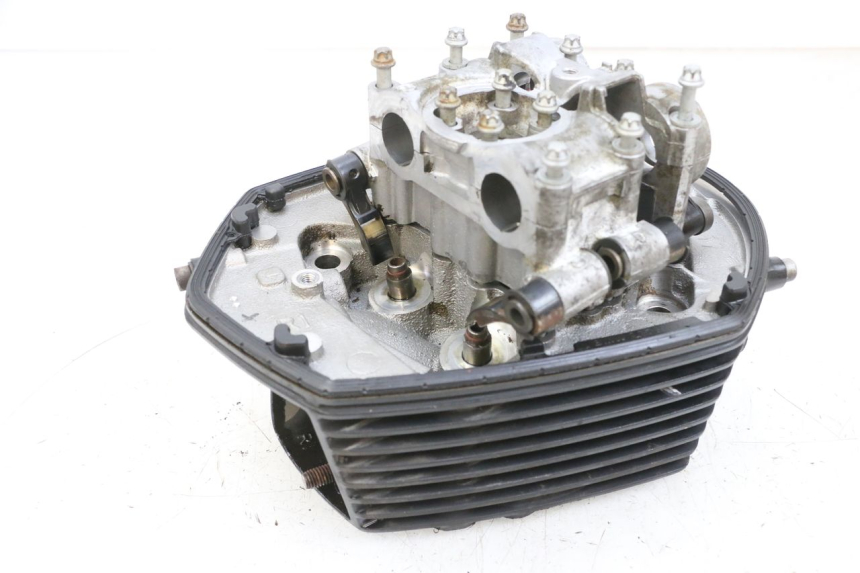 photo de FRONT CYLINDER HEAD BMW R RT ABS 1200 (2010 - 2014) - Alternative angle