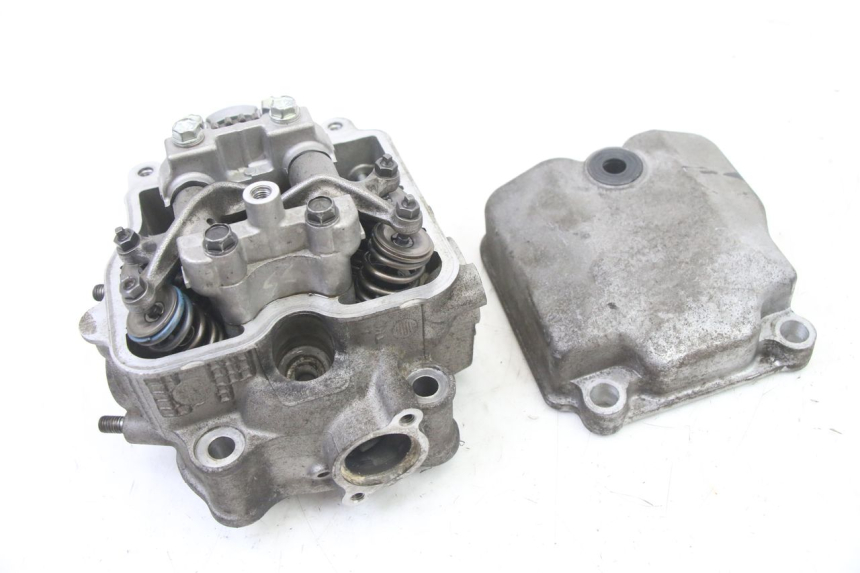 photo de CYLINDER HEAD SUZUKI BURGMAN 125 (2007 - 2014)