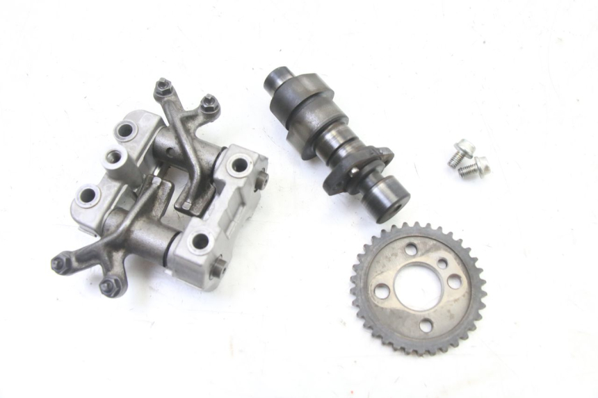 photo de CYLINDER HEAD SUZUKI BURGMAN 125 (2007 - 2014)