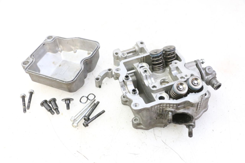 photo de CYLINDER HEAD SUZUKI BURGMAN 125 (2007 - 2014)