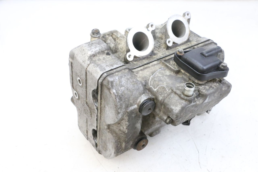 photo de CYLINDER HEAD SUZUKI BURGMAN 650 (2013 - 2020)