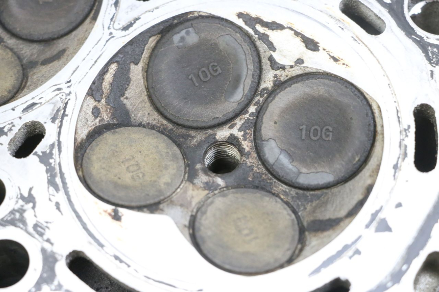 photo de CYLINDER HEAD SUZUKI BURGMAN 650 (2013 - 2020)