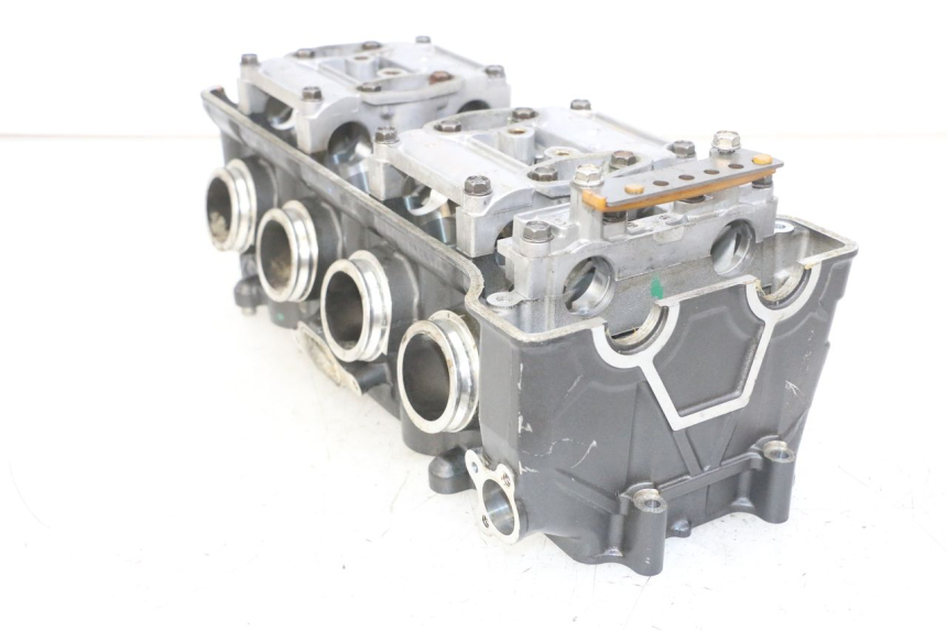 photo de CYLINDER HEAD HONDA CB R 1000 (2018 - 2023)