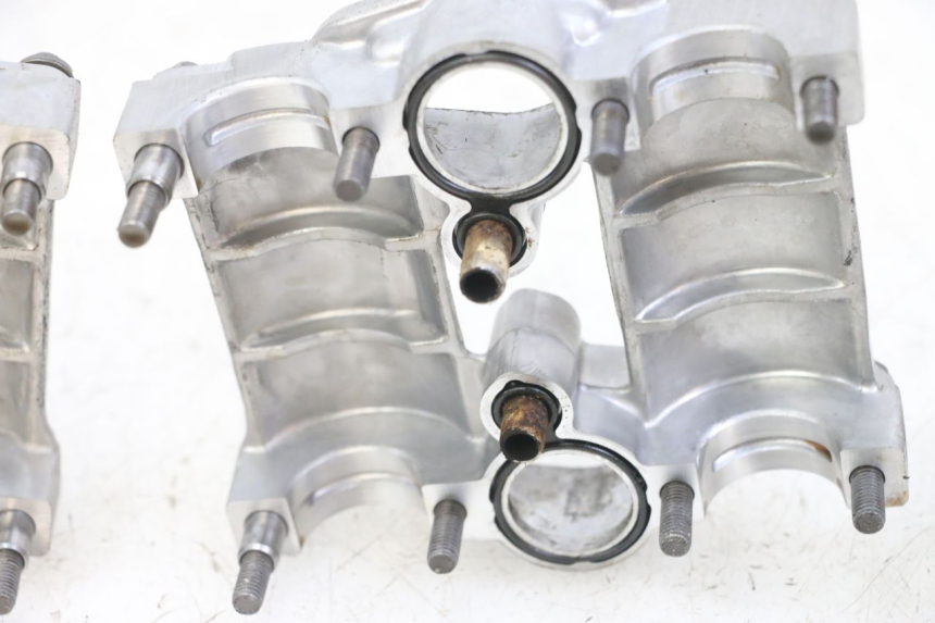 photo de CYLINDER HEAD HONDA CB R 1000 (2018 - 2023)