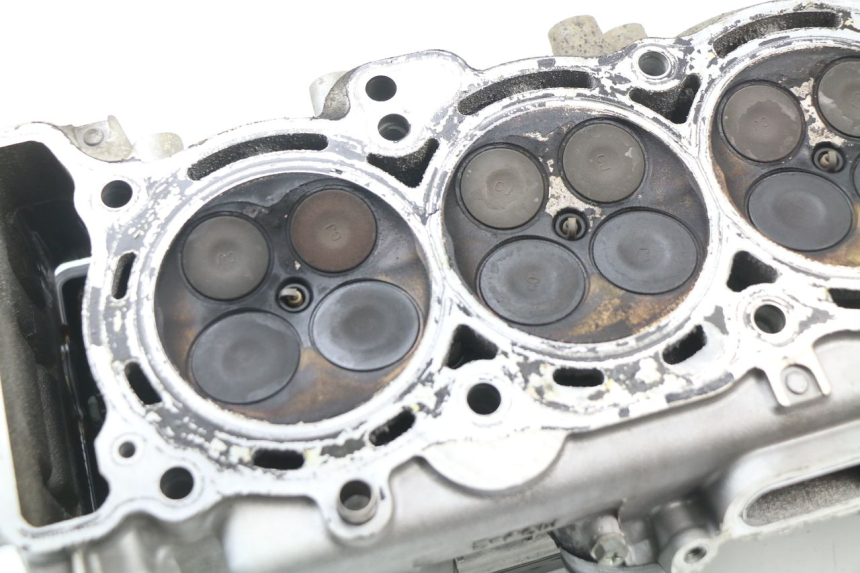 photo de CYLINDER HEAD HONDA CBR 929 RR FIREBLADE 900 (2000 - 2001)