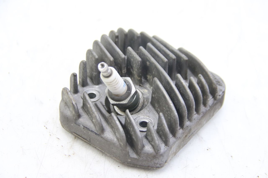 photo de CYLINDER HEAD PEUGEOT CITYSTAR 50 (2013 - 2017)