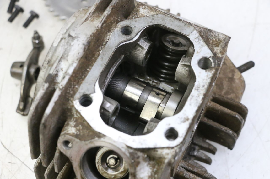 photo de CYLINDER HEAD CCR DIRT BIKE 125