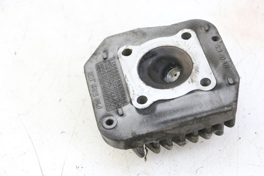 photo de CYLINDER HEAD PEUGEOT ELYSTAR 50 (2002 - 2014)