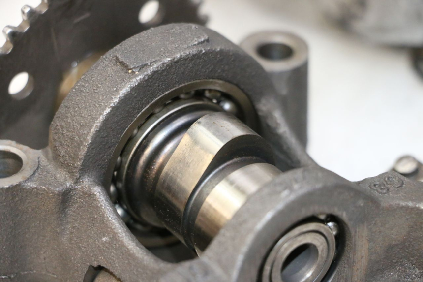 photo de Cylinder head HONDA FES S-WING SWING ABS 125 (2007 - 2015)