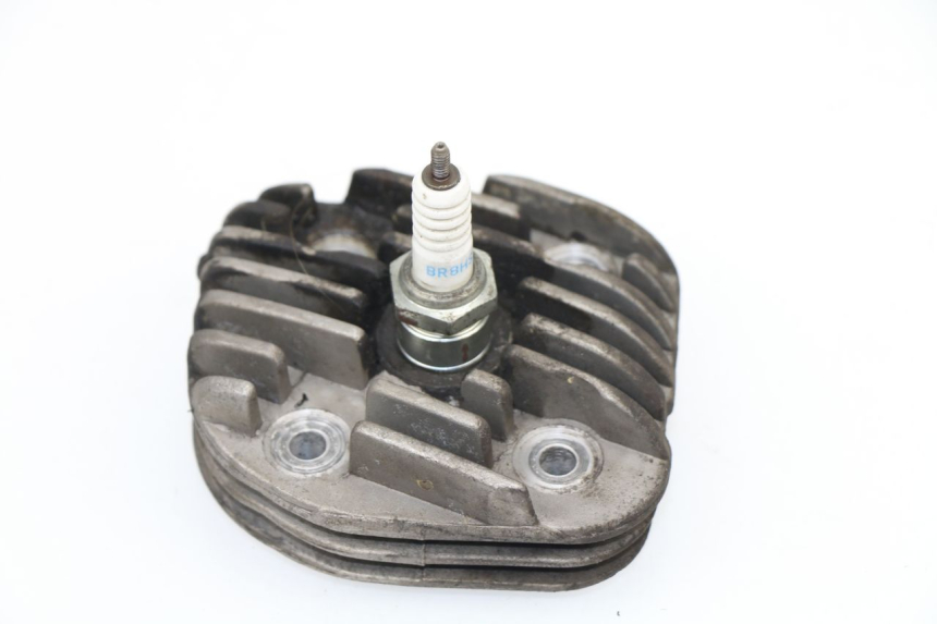 photo de CYLINDER HEAD GENERIC CRACKER 50 (2005 - 2008)