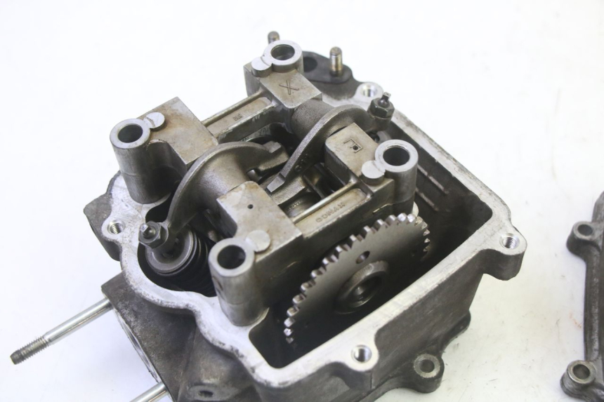 photo de CYLINDER HEAD KYMCO GRAND DINK 125 (2008 - 2014)