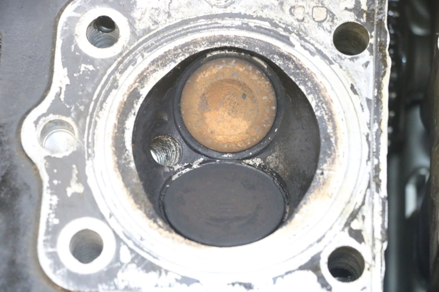 photo de CYLINDER HEAD SUZUKI GS GSE 500 (2001 - 2003)