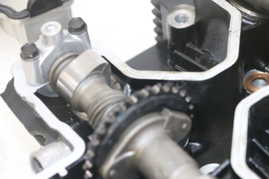 photo de CYLINDER HEAD SUZUKI GS GSE 500 (2001 - 2003)
