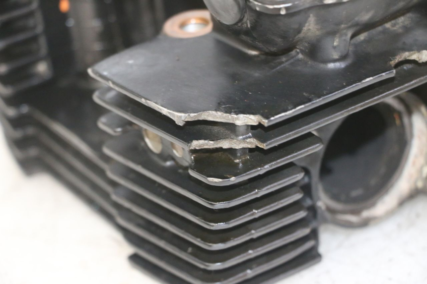 photo de CYLINDER HEAD SUZUKI GS GSE 500 (2001 - 2003)