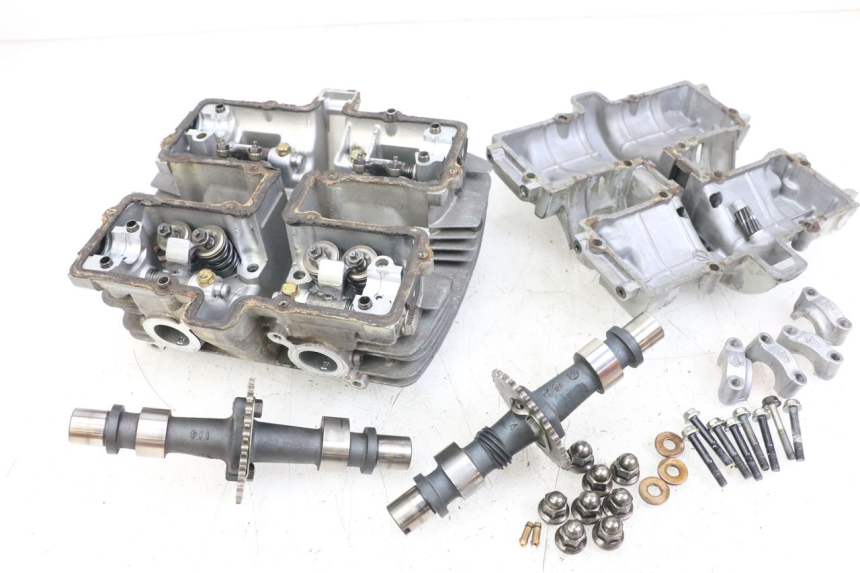 photo de CYLINDER HEAD SUZUKI GSX E 250 (1982 - 1983)