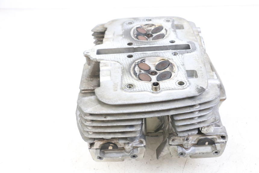photo de CYLINDER HEAD SUZUKI GSX E 250 (1982 - 1983)