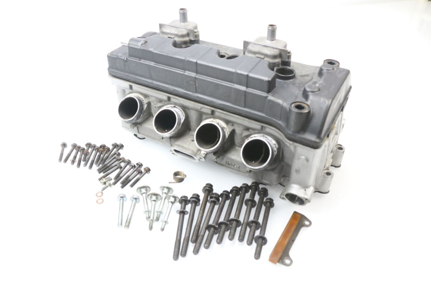photo de CYLINDER HEAD HONDA CBR 929 RR FIREBLADE 900 (2000 - 2001)