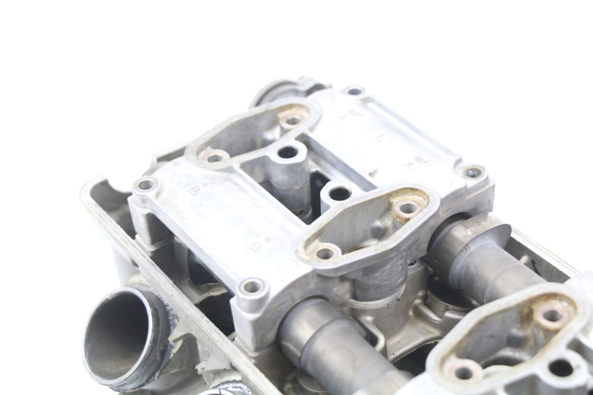 photo de CYLINDER HEAD HONDA CBR 929 RR FIREBLADE 900 (2000 - 2001)