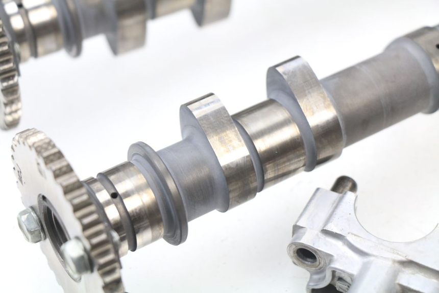 photo de CYLINDER HEAD HONDA CBR 929 RR FIREBLADE 900 (2000 - 2001)