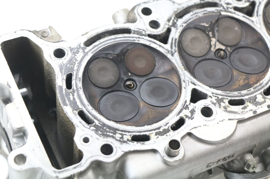 photo de CYLINDER HEAD HONDA CBR 929 RR FIREBLADE 900 (2000 - 2001)