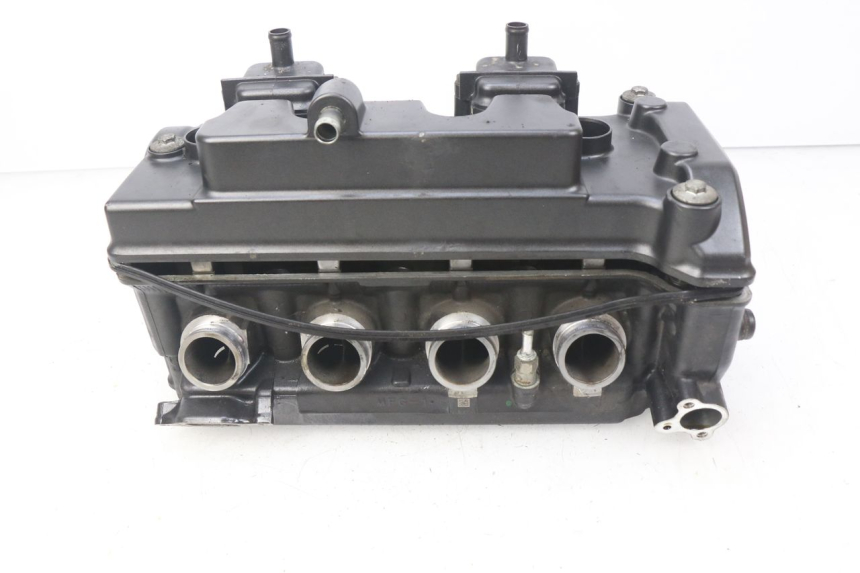 photo de CYLINDER HEAD HONDA CBRF CBR-F PC41 600 (2011 - 2013)