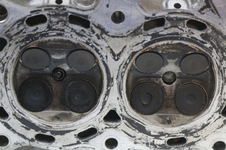 photo de CYLINDER HEAD HONDA FJS SILVER WING SILVERWING 400 (2005 - 2008)
