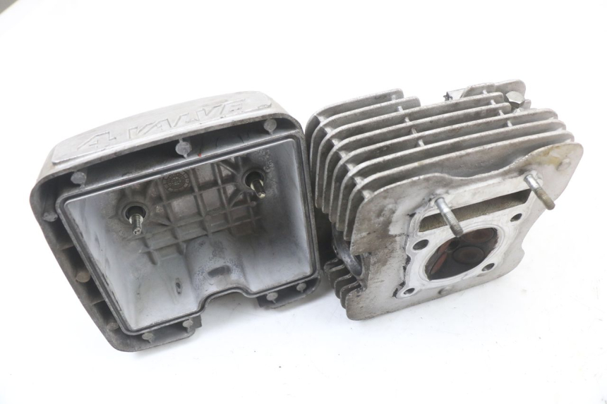 photo de CYLINDER HEAD HYOSUNG GF 125 (2001 - 2005)