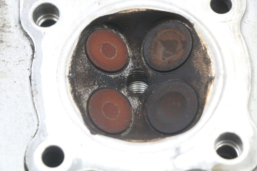 photo de CYLINDER HEAD HYOSUNG GF 125 (2001 - 2005)