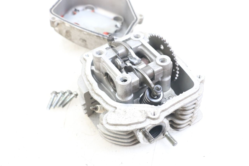 photo de CYLINDER HEAD JONWAY AZTRAL 125 (2008 - 2017)