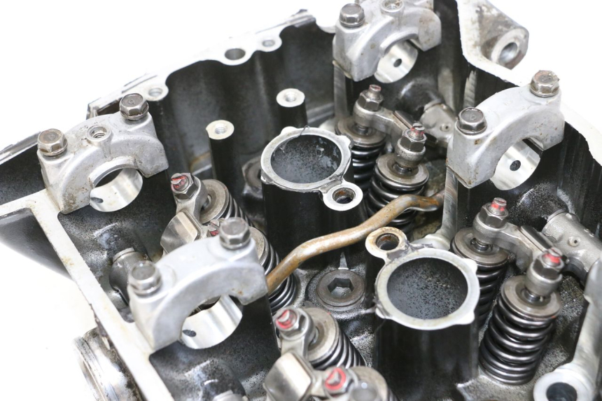 photo de CYLINDER HEAD KAWASAKI GTR 1000 (1994 - 2004)