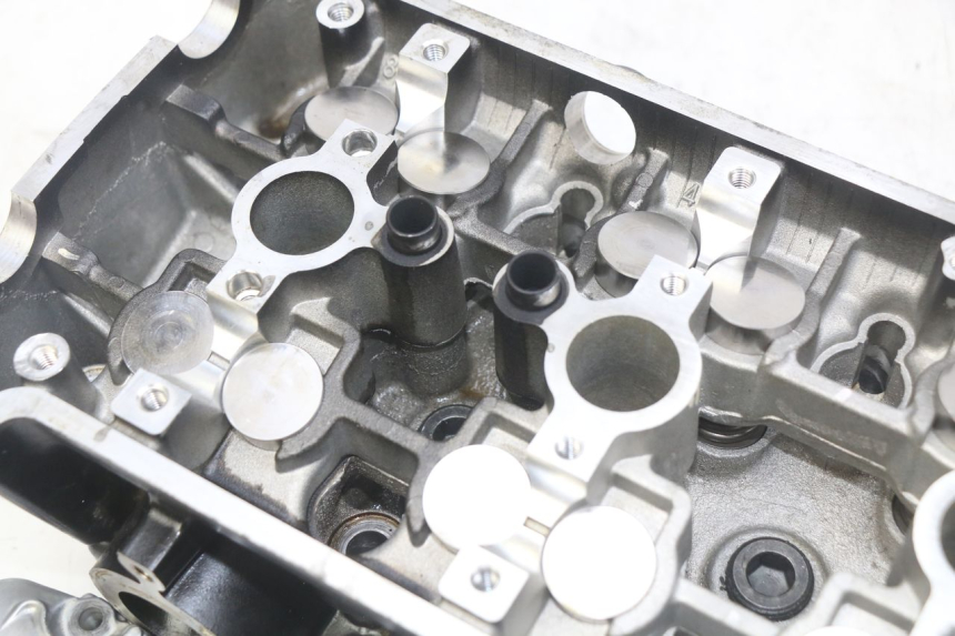 photo de CYLINDER HEAD KAWASAKI Z 750 (2007 - 2013)