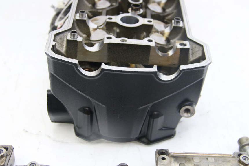photo de CYLINDER HEAD KAWASAKI Z ABS 1000 (2014 - 2020)