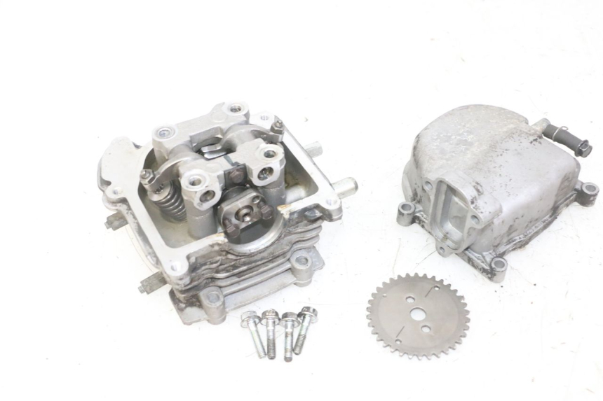 photo de CYLINDER HEAD PEUGEOT KISBEE 4T 50 (2018 - 2022)