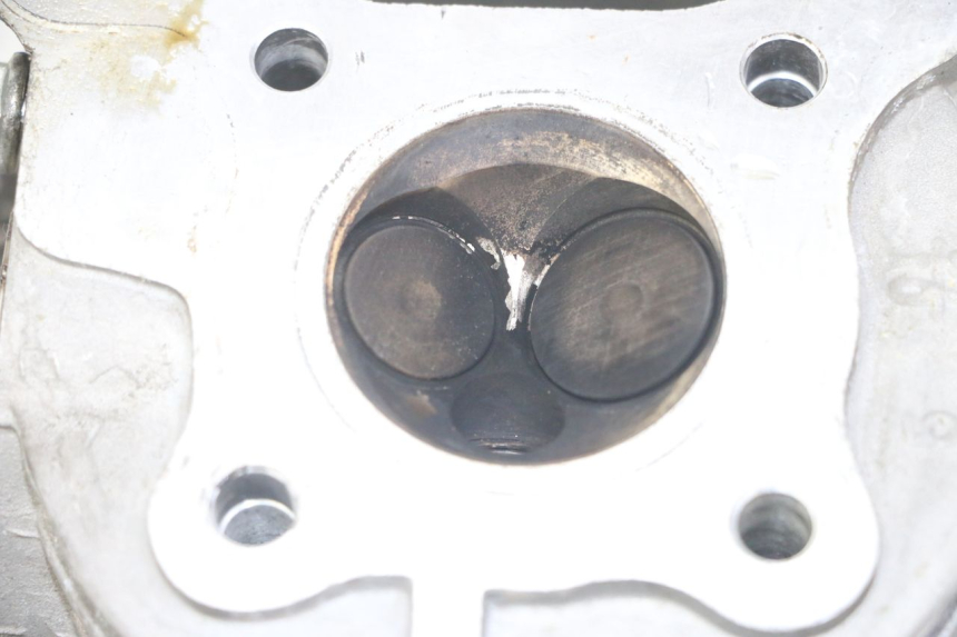 photo de CYLINDER HEAD PEUGEOT KISBEE 4T 50 (2018 - 2022)