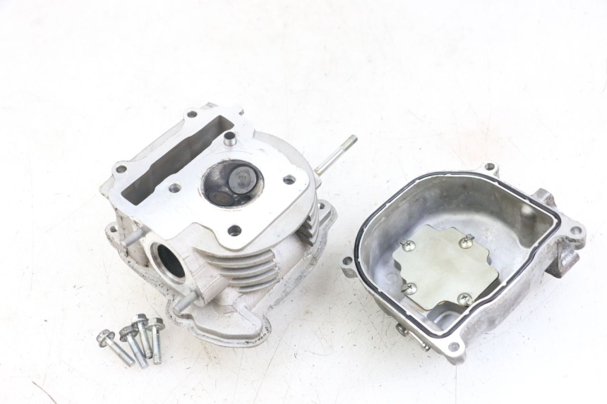 photo de CYLINDER HEAD KYMCO AGILITY 4T 50 (2018 - 2022)