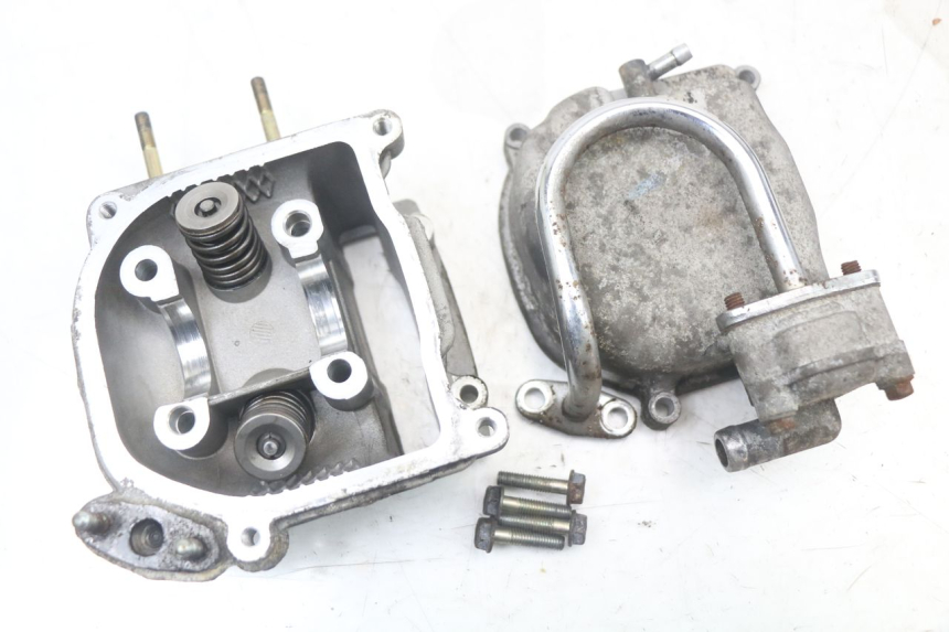 photo de CYLINDER HEAD KYMCO AGILITY 4T 50 (2005 - 2018)