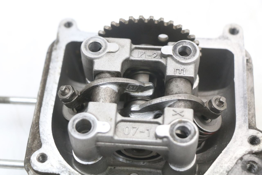 photo de CYLINDER HEAD KYMCO DINK 4T 50 (2007 - 2018)