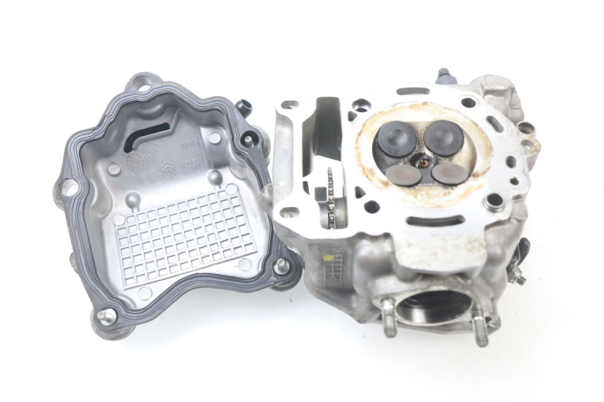photo de CYLINDER HEAD PIAGGIO MP3 LT 300 (2010 - 2016)