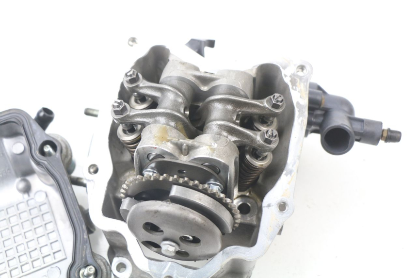 photo de CYLINDER HEAD PIAGGIO MP3 LT 300 (2010 - 2016)