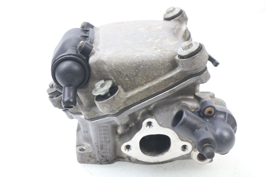 photo de CYLINDER HEAD PIAGGIO MP3 LT 300 (2010 - 2016)