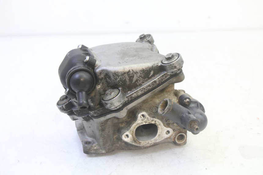 photo de CYLINDER HEAD PIAGGIO MP3 LT 300 (2010 - 2016)
