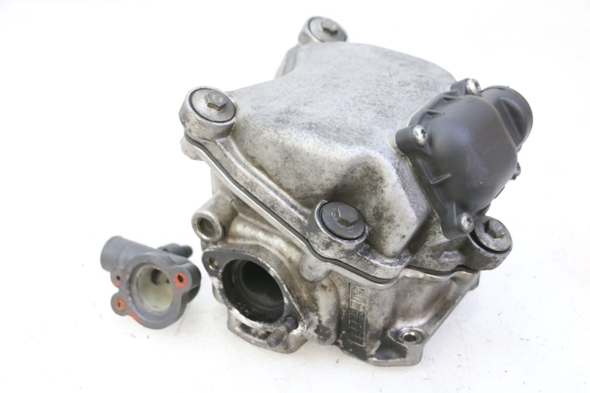 photo de CYLINDER HEAD PIAGGIO MP3 RL 250 (2007 - 2010)
