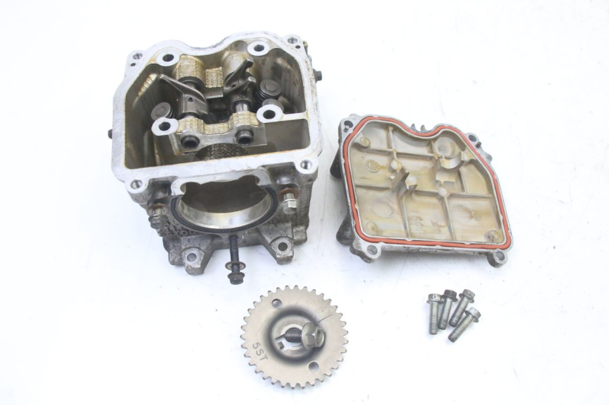 photo de CYLINDER HEAD MBK OVETTO 4T 50 (2008 - 2016)
